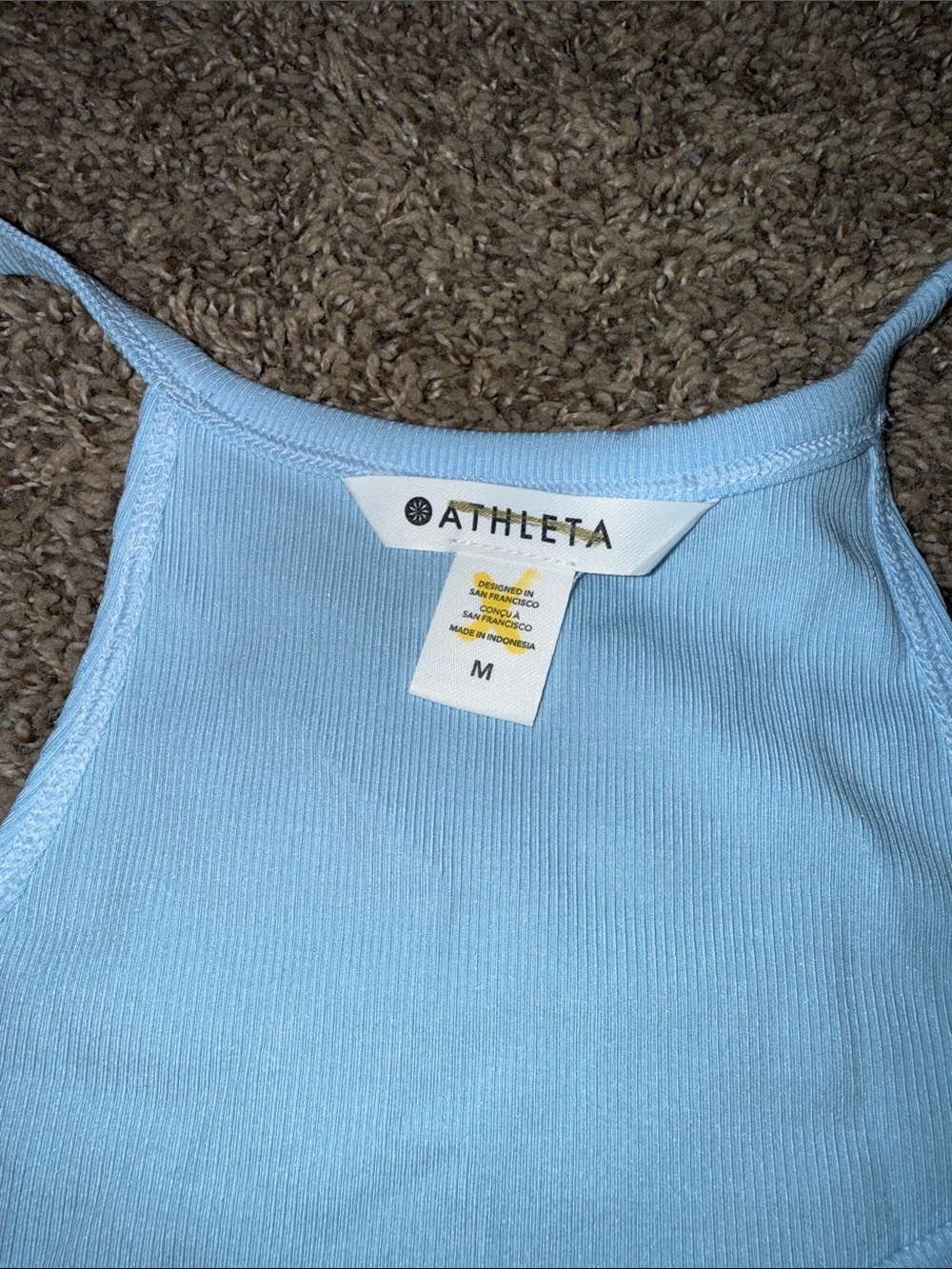 Athleta Baby Blue Ribbed Cropped Tank sz M NWOT - Picture 2 of 4